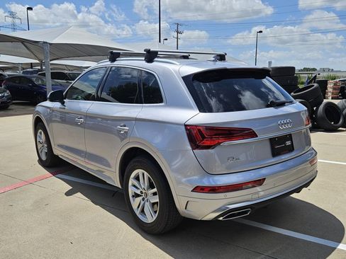 Certified 2022 Audi Q5 2.0T Premium w/ Convenience Package AWD/4WD image 7