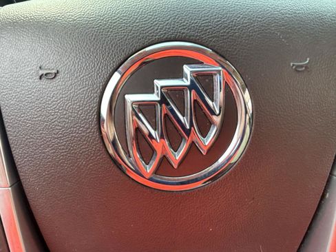 Used 2011 Buick Regal CXL FWD image 19