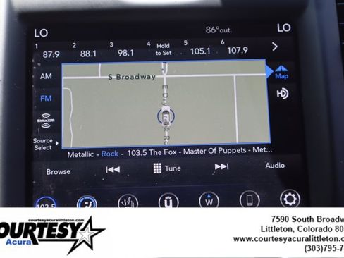 Used 2020 Chrysler 300 Limited RWD image 17