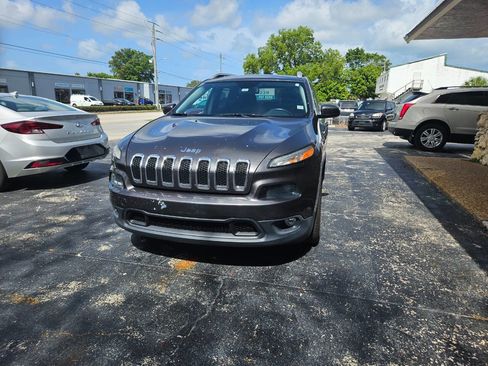 Used 2014 Jeep Cherokee Latitude image 14