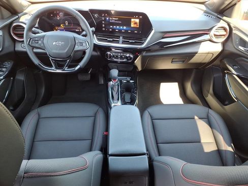 Used 2026 Chevrolet Trax RS w/ Driver Confidence Package image 19