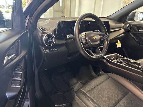 Used 2026 Chevrolet Equinox LT w/ Convenience Package II AWD/4WD image 6