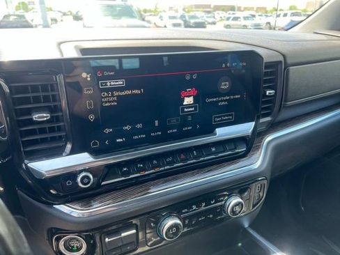Used 2024 GMC Sierra 1500 Elevation w/ Elevation Premium Package AWD/4WD image 22
