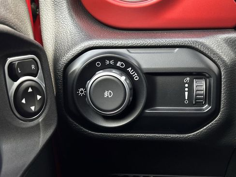 Used 2023 Jeep Wrangler Unlimited Rubicon w/ Safety Group image 26