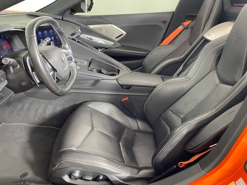 Used 2021 Chevrolet Corvette Stingray Preferred Conv w/ Z51 Performance Package image 5