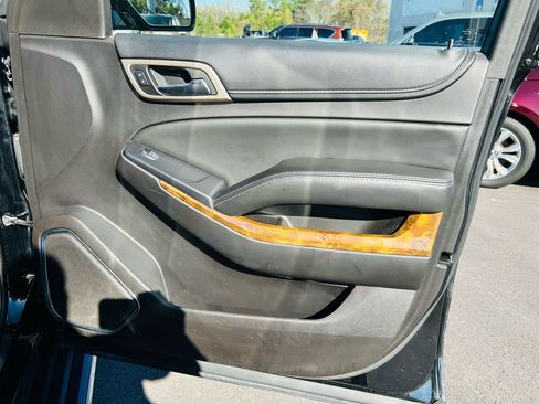 Used 2015 GMC Yukon XL Denali w/ Premium Package image 37