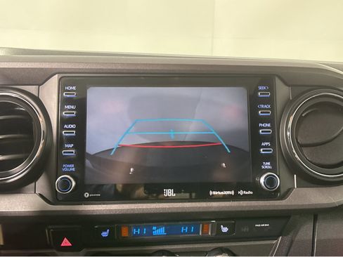 Used 2020 Toyota Tacoma TRD Off-Road image 30