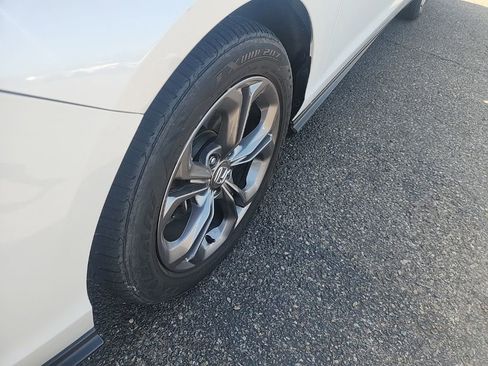 Used 2023 Honda Accord EX image 6