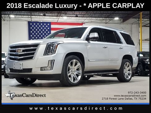 Used 2018 Cadillac Escalade Luxury RWD image 1