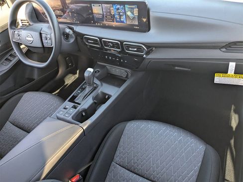 New 2026 Nissan Sentra SV image 30