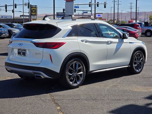 Used 2020 INFINITI QX50 Sensory image 5