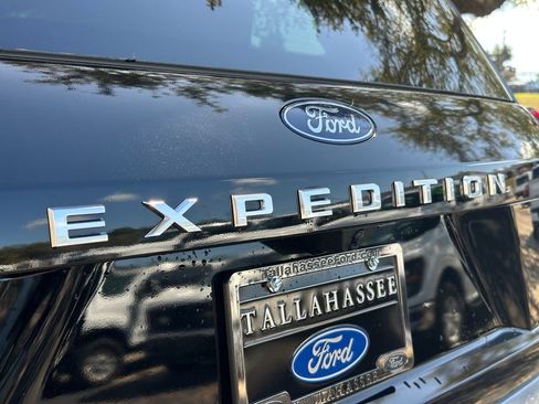 New 2025 Ford Expedition Active image 41