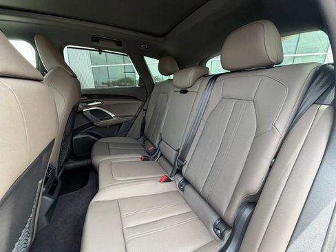 Used 2025 Audi Q5 Premium Plus w/ Premium Plus AWD/4WD image 21