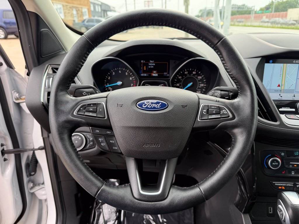 Used 2019 Ford Escape Titanium AWD/4WD image 27