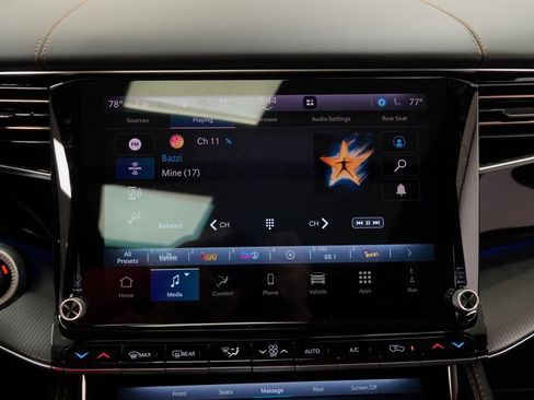 New 2025 Jeep Grand Wagoneer Series III w/ Rear Seat Video Group 1 image 27