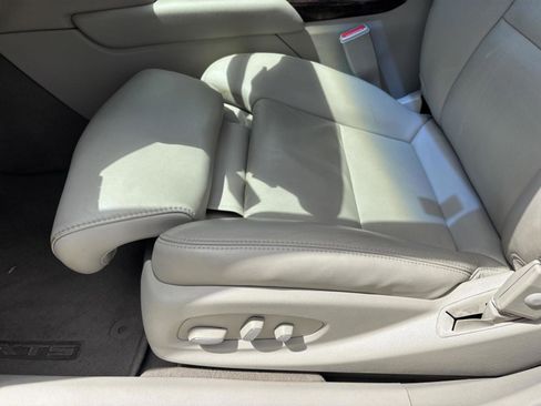 Used 2014 Cadillac XTS Premium w/ Driver Assist Package image 15