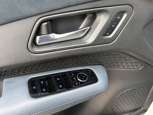 Certified 2023 Nissan Ariya image 24