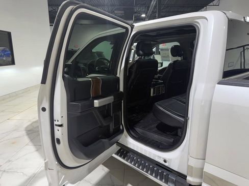 Used 2016 Ford F150 Lariat w/ Equipment Group 502A Luxury image 13