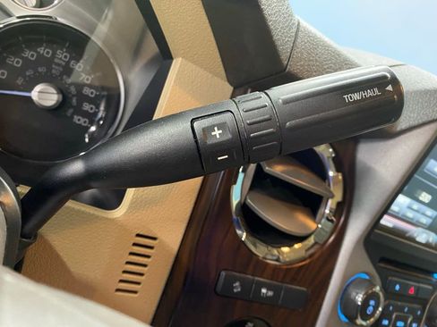 Used 2016 Ford F350 Lariat w/ Lariat Ultimate Package image 24