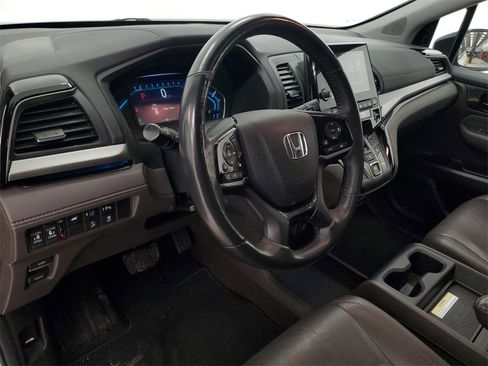Used 2018 Honda Odyssey Elite image 11