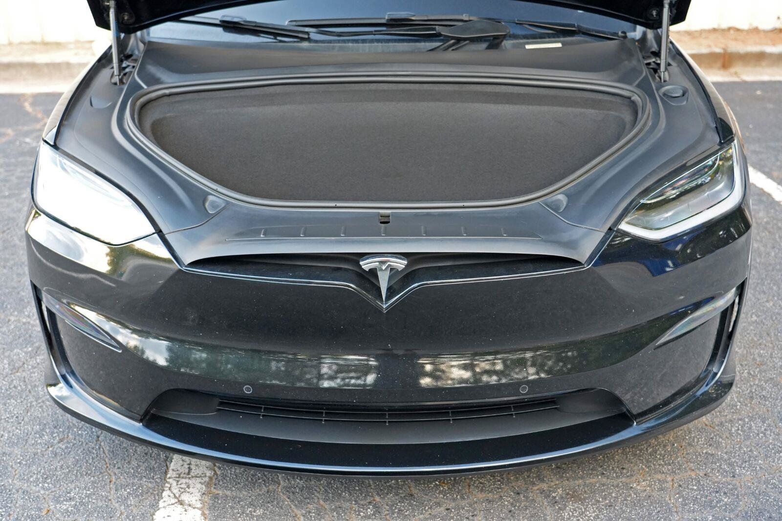 Used 2023 Tesla Model X AWD/4WD image 8