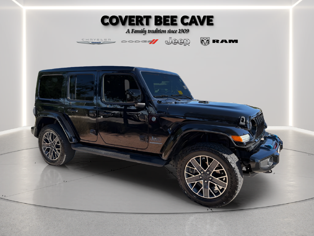 Used 2024 Jeep Wrangler High Altitude AWD/4WD image 12