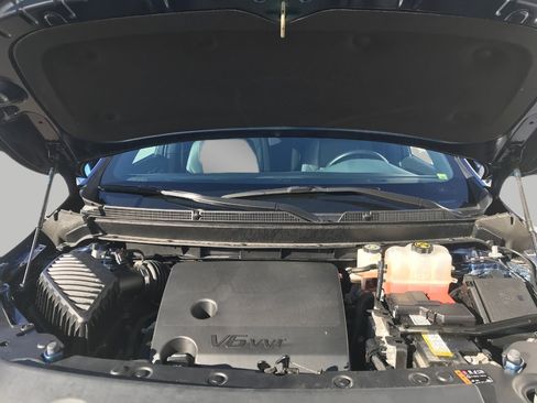 Certified 2023 Buick Enclave Essence w/ Trailering Package, 5000 lbs. image 8