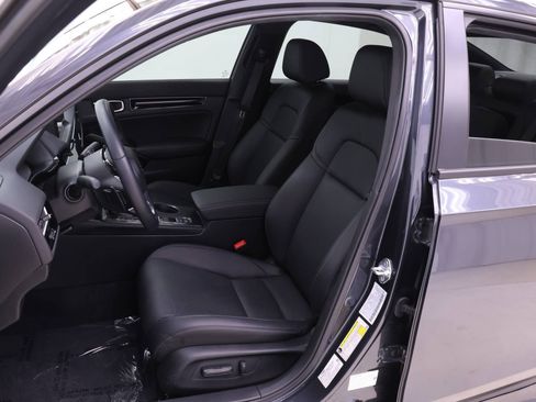 Used 2025 Honda Civic Sport Touring image 6