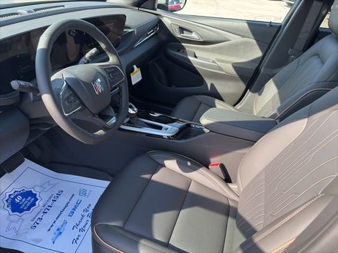 New 2026 Buick Envista Avenir FWD image 16