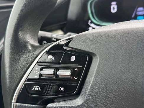 Used 2023 Kia Niro LX FWD image 27