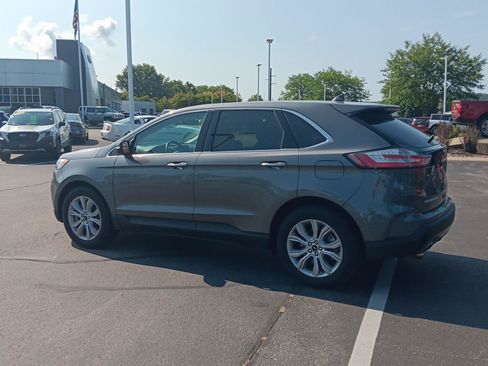 Used 2023 Ford Edge Titanium AWD/4WD image 8