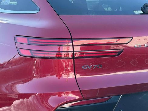 New 2026 Genesis GV70 2.5T AWD/4WD image 5
