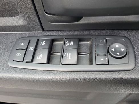 Used 2015 RAM 1500 Tradesman w/ Popular Equipment Group image 21