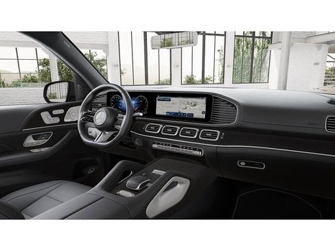 New 2026 Mercedes-Benz GLS 450 4MATIC image 6