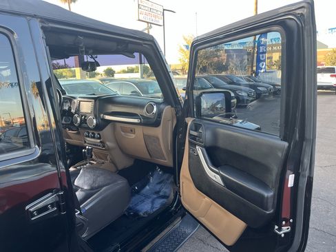 Used 2014 Jeep Wrangler Unlimited Sahara w/ Max Tow Package image 19