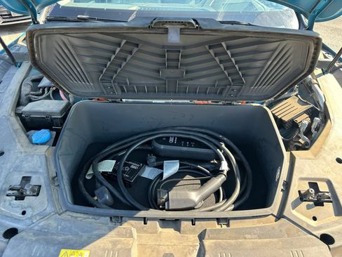 Used 2019 Audi e-tron Prestige AWD/4WD image 20