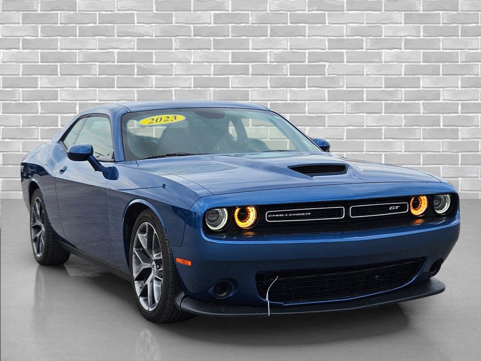 Used 2023 Dodge Challenger GT RWD image 3