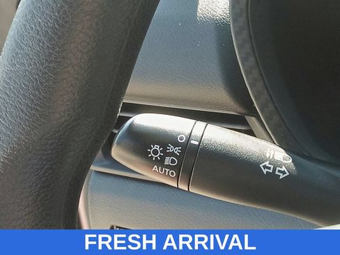 Used 2023 Nissan Sentra S FWD image 29