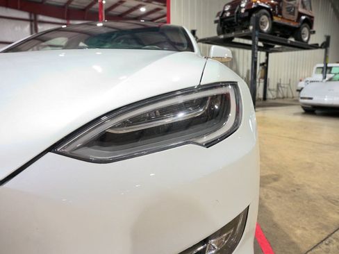 Used 2019 Tesla Model S 100D AWD/4WD image 31