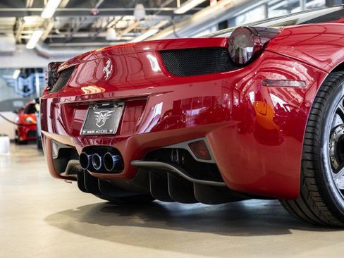 Used 2012 Ferrari 458 Italia Coupe RWD image 21