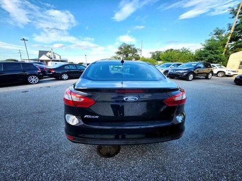 Used 2014 Ford Focus S image 7