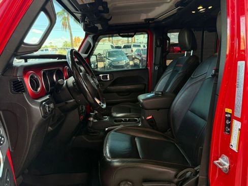 Used 2020 Jeep Wrangler Unlimited Rubicon AWD/4WD image 45