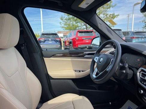Used 2023 BMW X3 xDrive30i w/ Premium Package image 39