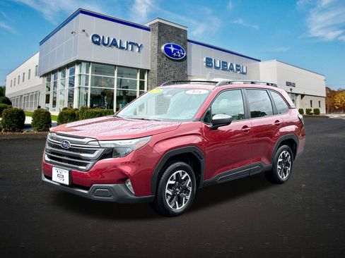 Certified 2026 Subaru Forester Premium AWD/4WD image 1