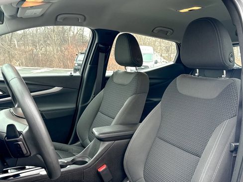 Used 2022 Chevrolet Bolt EUV LT image 19