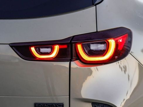 Used 2025 MAZDA CX-50 Meridian Edition w/ Apex Package image 10