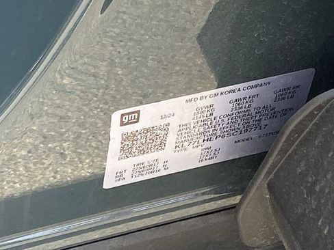 Used 2025 Chevrolet Trax LT image 29