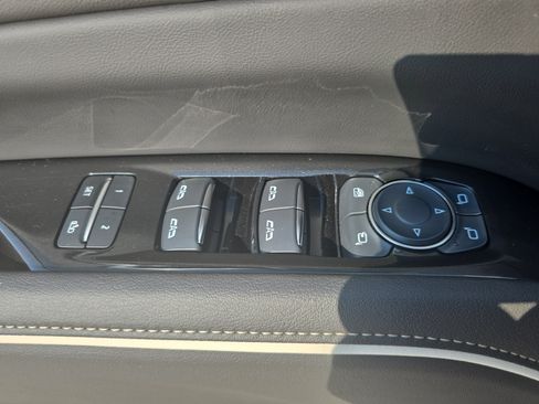 Used 2024 Cadillac Escalade Sport w/ LPO, ONYX Package AWD/4WD image 29