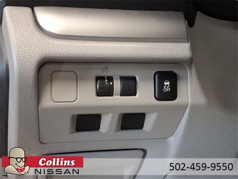 Used 2014 Subaru Forester 2.5i image 14