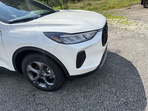 New 2025 Ford Escape ST-Line w/ Tech Pack #1 AWD/4WD image 4